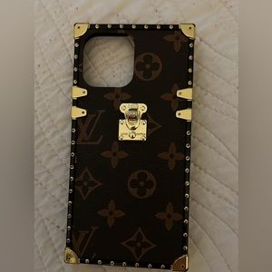 iPhone 13 Pro Max case